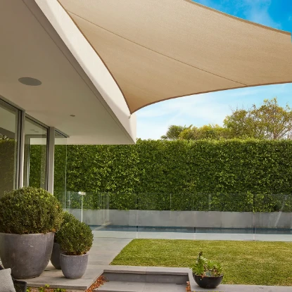 Imagen de TOLDO VELA TRIAN. GRA.SAIL 5X5