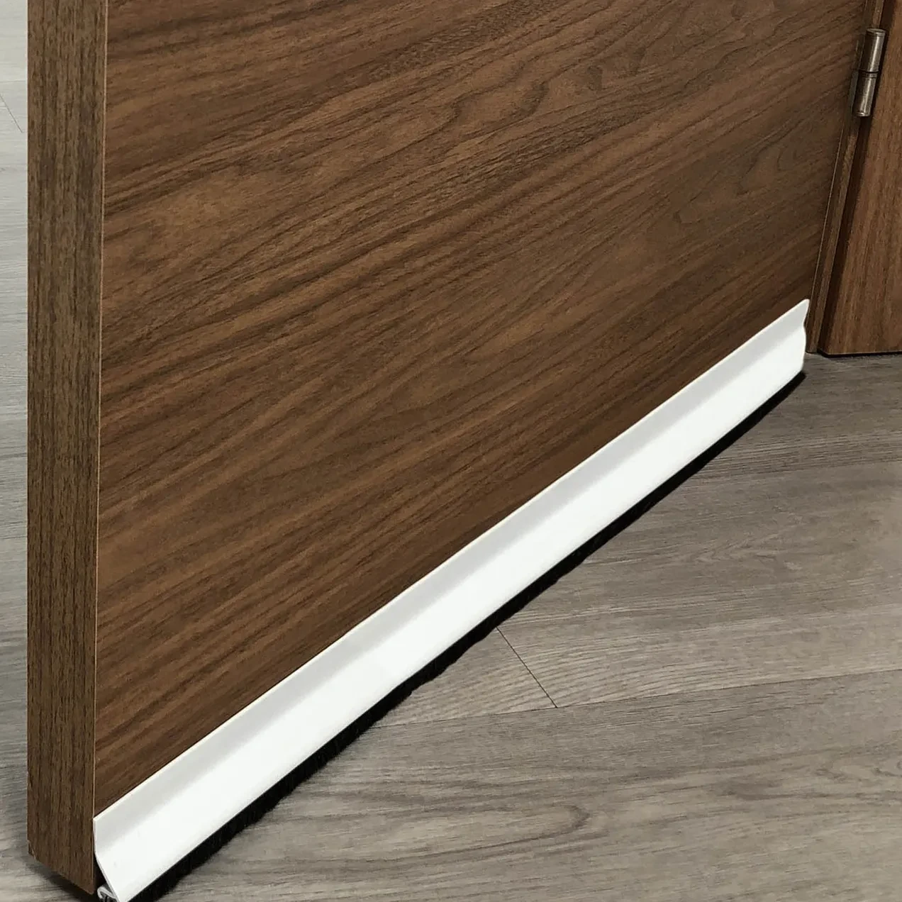 Imagen de BR BURLETE PVC FLECOS ADHESIVO 93,5CM BLANCO BR BURLETE PVC FLECOS ADHESIVO 93,5CM BLANCO