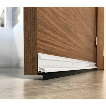 Imagen de BR BURLETE ALUMINIO DEFLECTOR 1M BLANCO BR BURLETE ALUMINIO DEFLECTOR 1M BLANCO